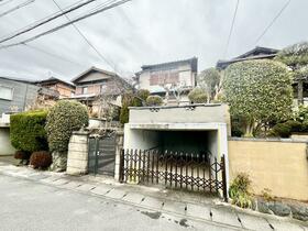 京都府向日市寺戸町大牧