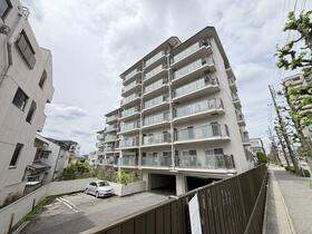 リリーハイツ八事　スーパー目の前　駅歩４分