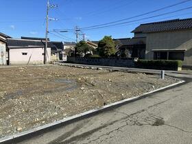 石川県白山市剣崎町