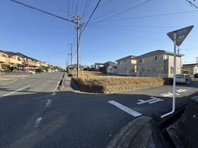 千葉県木更津市清見台東１丁目