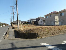 千葉県木更津市清見台東１丁目