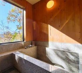 静岡県伊東市吉田