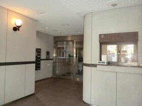 コンフォール緑地公園