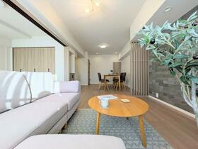 群馬県前橋市大手町２丁目