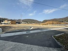 広島県福山市春日町浦上