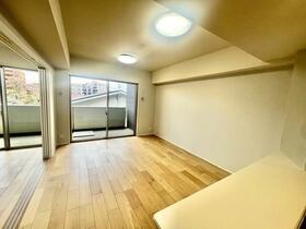 レーベンハイム若葉ブライトマークス