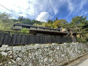 兵庫県宍粟市山崎町梯