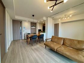 東京都多摩市関戸１丁目