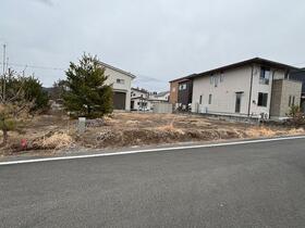 山梨県南都留郡富士河口湖町小立