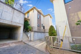 神奈川県川崎市宮前区野川台１丁目