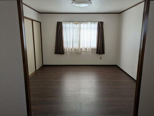 detached 岩手県胆沢郡金ケ崎町西根町裏