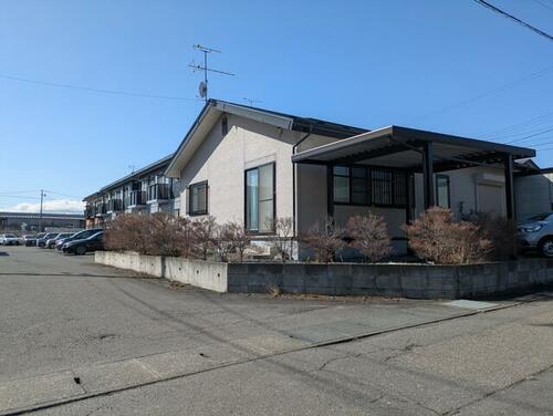 detached 岩手県胆沢郡金ケ崎町西根町裏