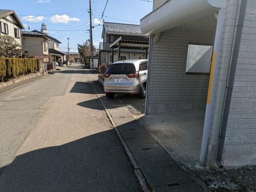 detached 岩手県胆沢郡金ケ崎町西根町裏