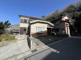 千葉県安房郡鋸南町勝山