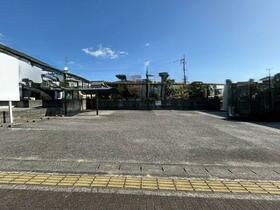 高知県南国市緑ケ丘１丁目