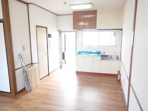 ワタリアパート_内装_1