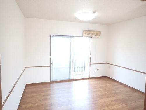 ワタリアパート_内装_2