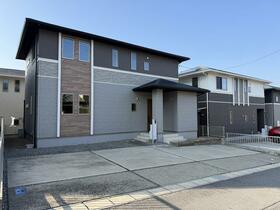 三重県四日市市小杉町