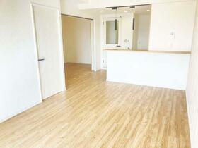 スキップフロアって実際に住んでみると結構快適なんですよ　サンヴィラ野並