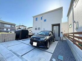 埼玉県三郷市彦成２丁目