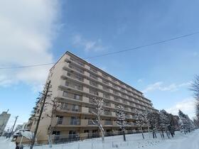 ファミール大谷地