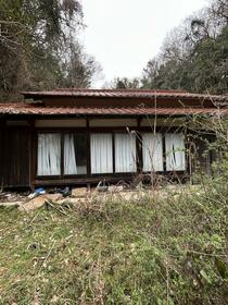 広島県尾道市原田町梶山田