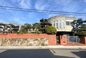 香川県高松市宮脇町２丁目