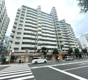 大阪府大阪市西区西本町２丁目