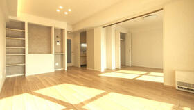 ファミール大谷地