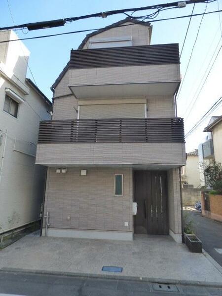 detached 東京都品川区旗の台５丁目

地図を見る