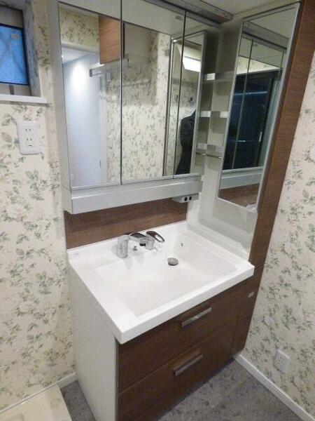 detached 東京都品川区旗の台５丁目

地図を見る