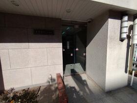 東京都墨田区吾妻橋３丁目