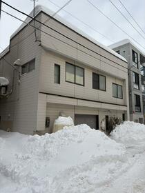 北海道札幌市白石区菊水三条３丁目
