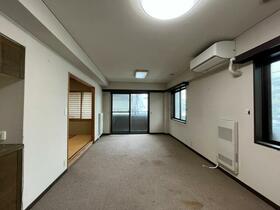 新潟県新潟市中央区寄居町