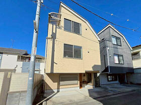 東京都大田区中央２丁目