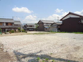 滋賀県長浜市野村町