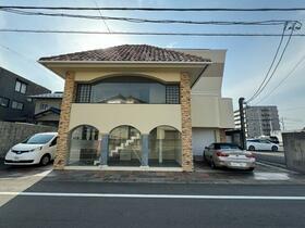 愛知県岩倉市中央町３丁目