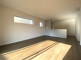 福岡県北九州市小倉南区長行西１丁目