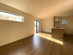 福岡県北九州市小倉南区長行西１丁目