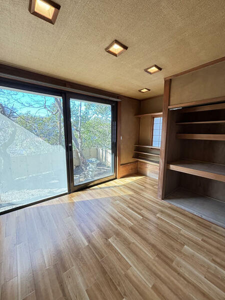 detached 東京都日野市三沢３丁目

地図を見る