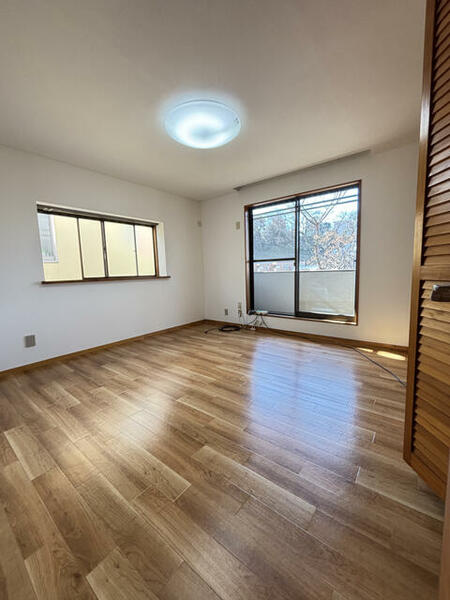 detached 東京都日野市三沢３丁目

地図を見る