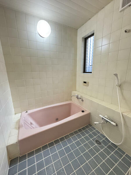 detached 東京都日野市三沢３丁目

地図を見る