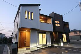 愛知県弥富市五明町築留