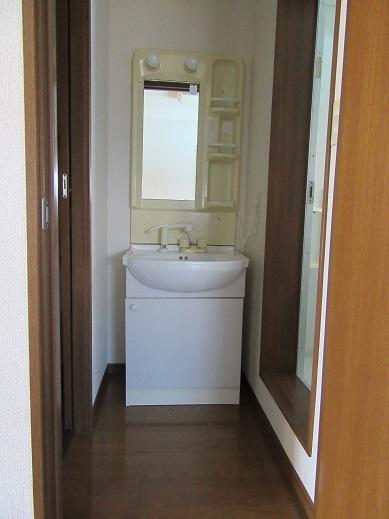 apartment 山形県東置賜郡高畠町大字川沼
川沼の賃貸情報を見る
物件地図