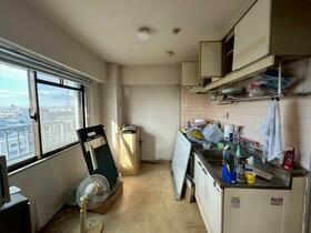 大阪府東大阪市下六万寺町３丁目