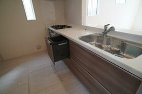 福岡県福岡市南区屋形原１丁目