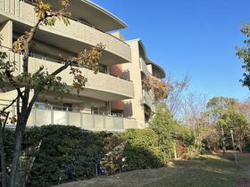 福岡県福岡市東区香椎照葉１丁目