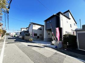 埼玉県蓮田市西城１丁目