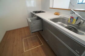 福岡県福岡市東区和白丘３丁目