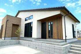 茨城県龍ケ崎市中根台２丁目